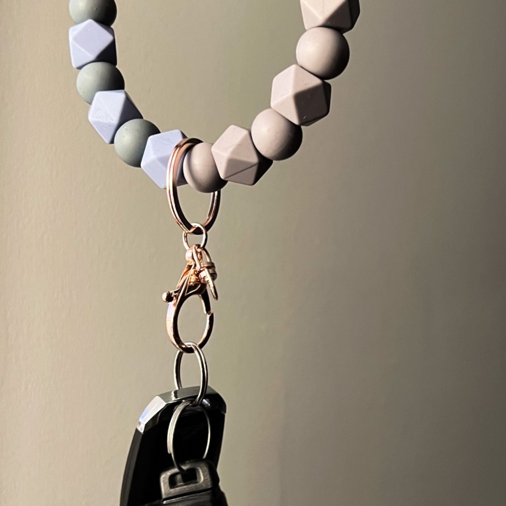 Gray Wristlet - Picture 3 of 5